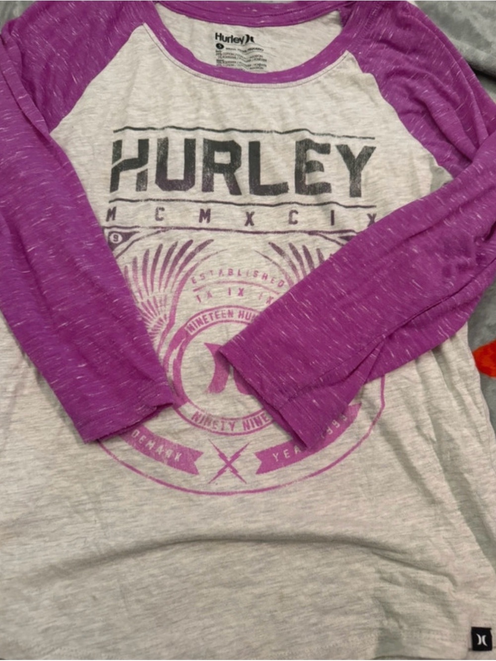 Hurley White Tee with Purple Trim